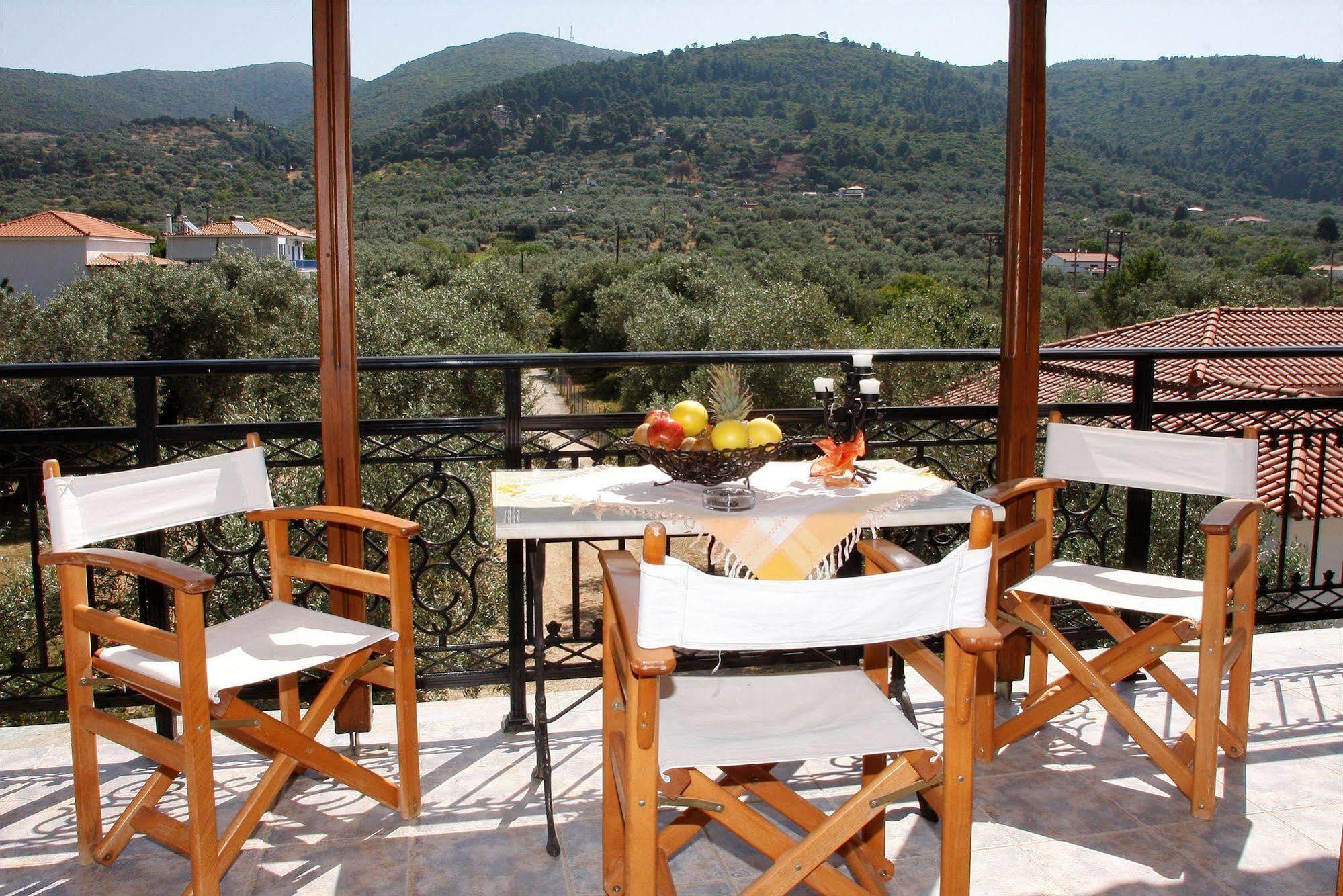 Artemis Bungalows Stafylos Exterior foto